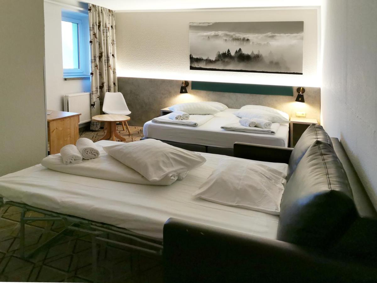 Hotel Miriquidi Обервиезентал Екстериор снимка